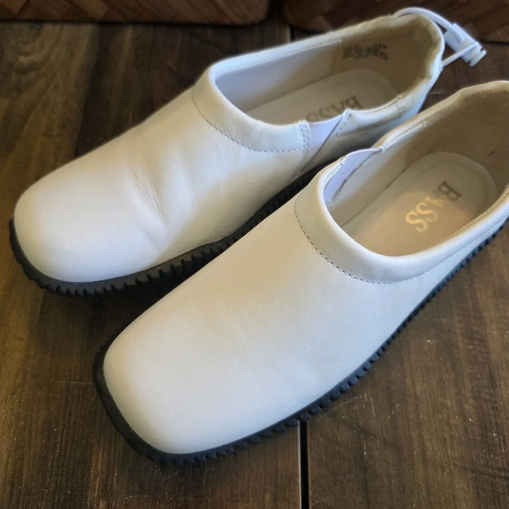 Bass Shoes Women's Size 5.5M White Leather Leila Slip On‎ Comfort Loafer Casual